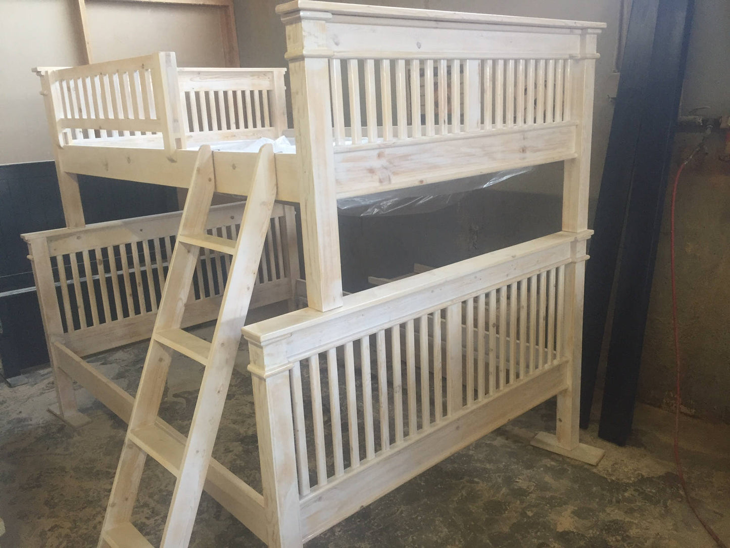 Solid Wood Bunk Bed